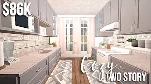 Cozy Two Story Bloxburg Roblox Gamingwithv Youtube