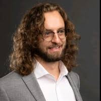 300+ "Bossler" profiles