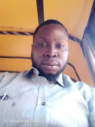 i am from anambra state based in Asia before coming back live and work in  Lagos state single and searching looking for a honest and sincere girl for  a serious relationship if