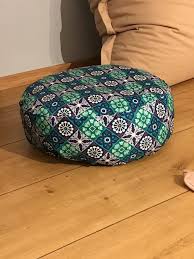 Kostenloses Schnittmuster Makeitround Von Sweet Things By Max Und Moritz Kostenlose Schnittmuster Schnittmuster Stillkissen Nahen