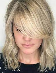 20 Hairstyles With Side Swept Bangs That Will Sweep You Off Your Feet Side Bangs Hairstyles Bob Haircut With Bangs Stacked Bob Haircut