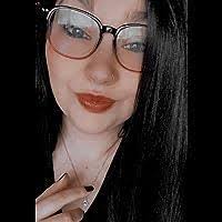 Eve Parrish's Instagram, Twitter & Facebook