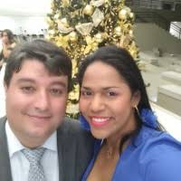 50+ perfiles de «Armando Arango»