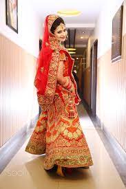 The Happiest Bride Indian Wedding Photography Poses Indian Bride Photography Poses Indian Wedding Bride