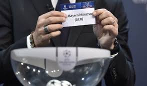 Uefa wie, jak utrzymać emocje wśród kibiców, bo losowanie par obrodziło w hity. Pary Polfinalowe Ligi Mistrzow Oraz Ligi Europy