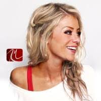 Kari Schreiber's Instagram, Twitter & Facebook