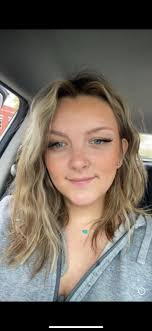 What makeup products and techniques are recommended for enhancing natural  beauty?