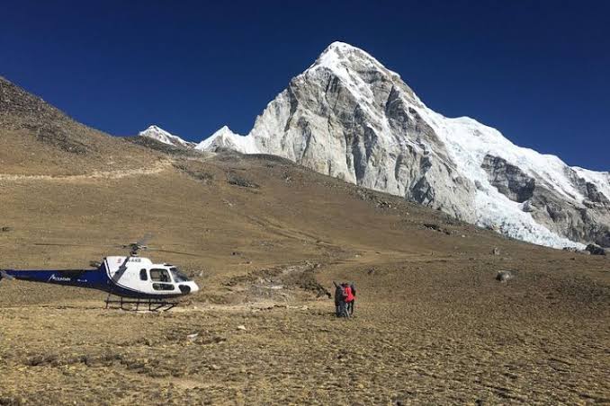 Everest Helicopter Tour Cost Guide: Kala Patthar, EBC & Gokyo