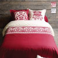 Pigiami natalizi per tutta la famiglia. Parure Copripiumino Tirolese Rosso E Grigio Art Armailli Dimensioni Varie P976