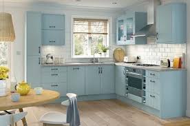 Epingle Par Varsha Choudhary Sur Travaux Cuisine Repeindre Meuble Cuisine Cuisines Design Plan Cuisine