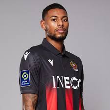 Attaquant d'arsenal et international u17 français. Jeff Reine Adelaide Ogc Nice Ligue 1 Uber Eats