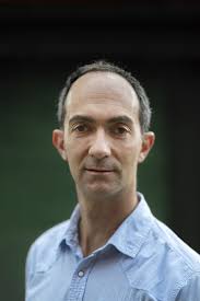 Non è sopravvissuta nessuna delle 62 persone a bordo. Cosa è successo?  Ricostruiamo la possibile dinamica del disastro.