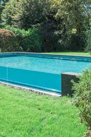 Une Piscine Semi Enterree Un Bon Compromis Entre Deux Types De Piscines Guide Piscine Fr Piscine Semi Enterree Piscine Piscine Semi Creusee