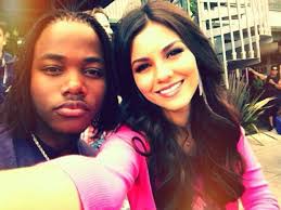 No because why didn't Tori and Andre get together : r/victorious
