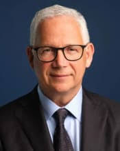 Chip Riggs's Instagram, Twitter & Facebook