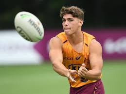 Walsh was born on the gold coast, queensland to an indigenous australian father, and a māori mother from hastings, new zealand. Warriors Teen Walsh Ready For Nrl Debut The Young Witness Young Nsw