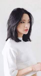 The shoulder length is also the best hair length for women who are not good at doing a. Potongan Rambut Paling Apik 2019 Wanita Asia 10 Ide 1 Cute Medium Length Hairstyles Medium Length Hair Styles Asian Short Hair