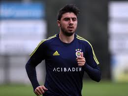 Ozan tufan, 26, türkiye fenerbahçe sk, 2019'den beri merkez orta saha piyasa değeri: Ozan Tufan Surprises In Fenerbahce Fenerbahce Has Two Transfer Signatures