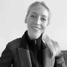 Ursula Rogers's Instagram, Twitter & Facebook