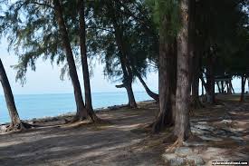 Tidak lengkap sekiranya anda melawat ke seremban tanpa mengetahui sejarah negeri sembilan dengan lebih pantai teluk kemang merupakan pantai paling besar dan popular di port dickson. Pantai Cahaya Negeri Salah Satu Pantai Popular Di Port Dickson Xplorasi Destinasi