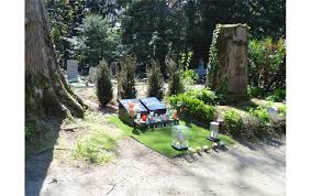 Lachemer weg 22, 50737 köln. Grabstatte Des Schauspielers Und Komikers Dirk Bach Auf Dem Melatenfriedhof Objektansicht