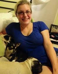 Say hello to her little friend. Scam Survivors Scammers Abusing Stolen Photos Of Danielle Ftv