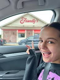 Surprised Lilly with a trip to Friendlys today.
