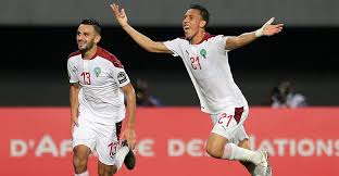 شاهد سفيان رحيمي يغني أمام لاعبيين المنتخب المغربي sofiane rahimi. Ø³ÙÙŠØ§Ù† Ø±Ø­ÙŠÙ…ÙŠ ÙŠÙ‚ÙˆØ¯ Ø§Ù„Ù…Ù†ØªØ®Ø¨ Ø§Ù„ÙˆØ·Ù†ÙŠ Ù„Ù†Ù‡Ø§Ø¦ÙŠ Ø§Ù„Ø´Ø§Ù† Ù…Ø¨Ø§Ø´Ø±