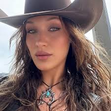 Cómo elegir el perfume perfecto según tu personalidad: todo lo que debes  tener en cuenta, según una experta