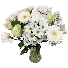 We can also arrange flower delivery to other local areas such as birmingham b31, birmingham b43. Fresh White Flower Bouquet Send White Germini Lily And Rose Flowers Next Day With Clare Florist