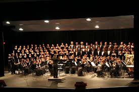 Prism Extravaganza Welcomes The Holiday Season