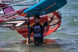 Uit leden van het dagelijks bestuur. Pwa World Windsurfing Tour Costa Brava 2019