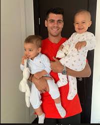 Consulta todas las noticias e información de última hora sobre álvaro morata, futbolista español. Alice Alvaro On Instagram Alvaro Ale Y Leo Alicecampello Alice Campello Alvaromorata Ale Leo Leonardomorata Firs Alvaro Morata Leo Ale