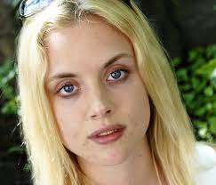 Sebastian Stakset gör film om sitt liv