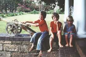 World Of Faces Elon Musk Childhood World Of Faces Elon Musk Elon Musk