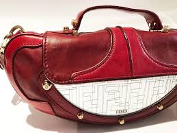 1990s Fendi Mirror Clutch Cross Body Borsa Bag At 1stdibs Fendi Mirror Bag
