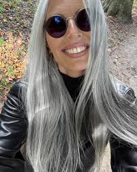 Mood. 🍁🍂🌿 Also, thanks to everyone who has sent me notes regarding  someone who has created an account (on threads, I believe), not in my name,  but with my pictures. I am