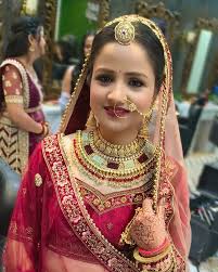 Beautiful bride Ritu agrawal make-up done by_ @jainam_beauty_makeover_kota  dm for booking