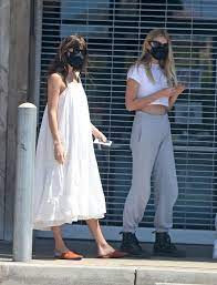 The biggest haircut trends for fall 2020. May 2 2020 Dakota In Malibu Dakotajohnson Dakota Johnson Style Dakota Johnson Fashion