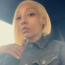 Wen losing yo money & tryna fight everybody at da dice game was a  person😂😂😂