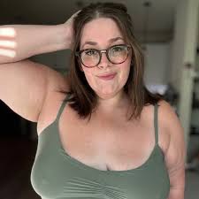 Luna Lewis (@luna.lewwwis) • Threads, Say more