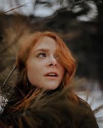 Erin Willey's Instagram, Twitter & Facebook