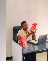 Is your partner a fan of “healthy conscious lifestyle”?😍, ., ., A package  from @seaweed_cafe will surely brighten up his/her day😍, ., ., Call us:  +255 759 626 282 ☎️📞, ., ., #ValentinesWeek ...