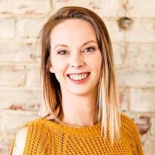 Erica Hinkle's Instagram, Twitter & Facebook