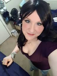 Does crossdressing have to be such a lonely hobby?