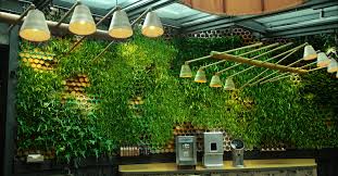 This post may contain affiliate links. This Restaurant In London Has A Gorgeous Living Wall That Purifies Air And Absorbs Noise