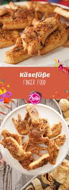 Kasefusse Kasecracker Finger Food Herzhafte Kekse Snacks Zum Mitnehmen Kasefusse Rezept
