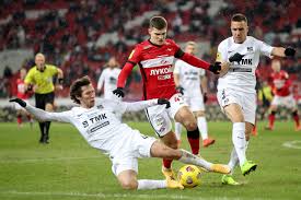 А победный гол датчан забил форвард юссуф поульсен — после грубой ошибки хавбека романа зобнина и. Zobnin I Kral Ostayutsya V Raspolozhenii Spartaka