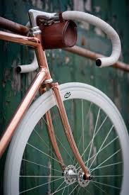 Awesome Copper Frame Seen On Copperneverbegold Tumblr Com Fixie Fahrrad Fahrrad Felgen Fahrrad