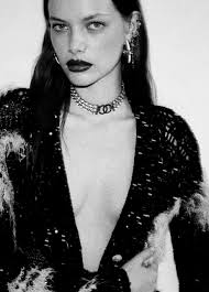 Lighthouse · Louise Robert — PUSS PUSS Magazine